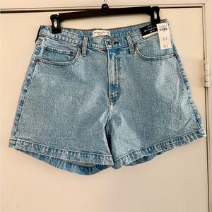 NWT Abercrombie & Fitch Light Blue Jean Shorts “The Dad Short”
